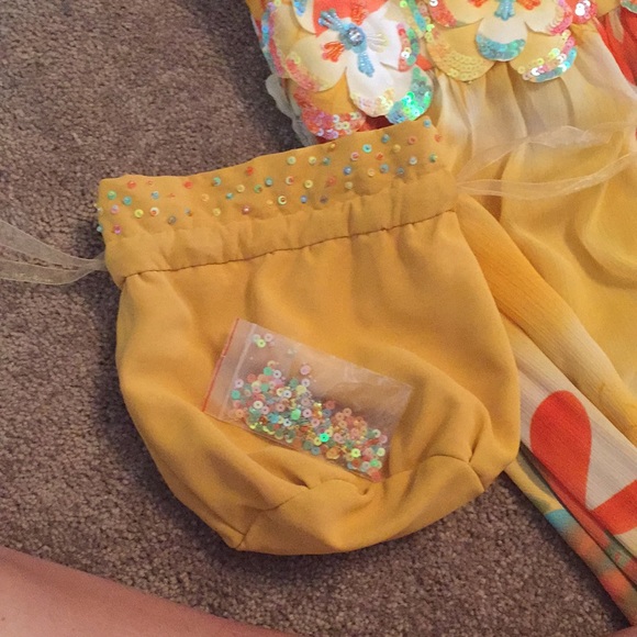 Prom dress - Picture 5 of 6